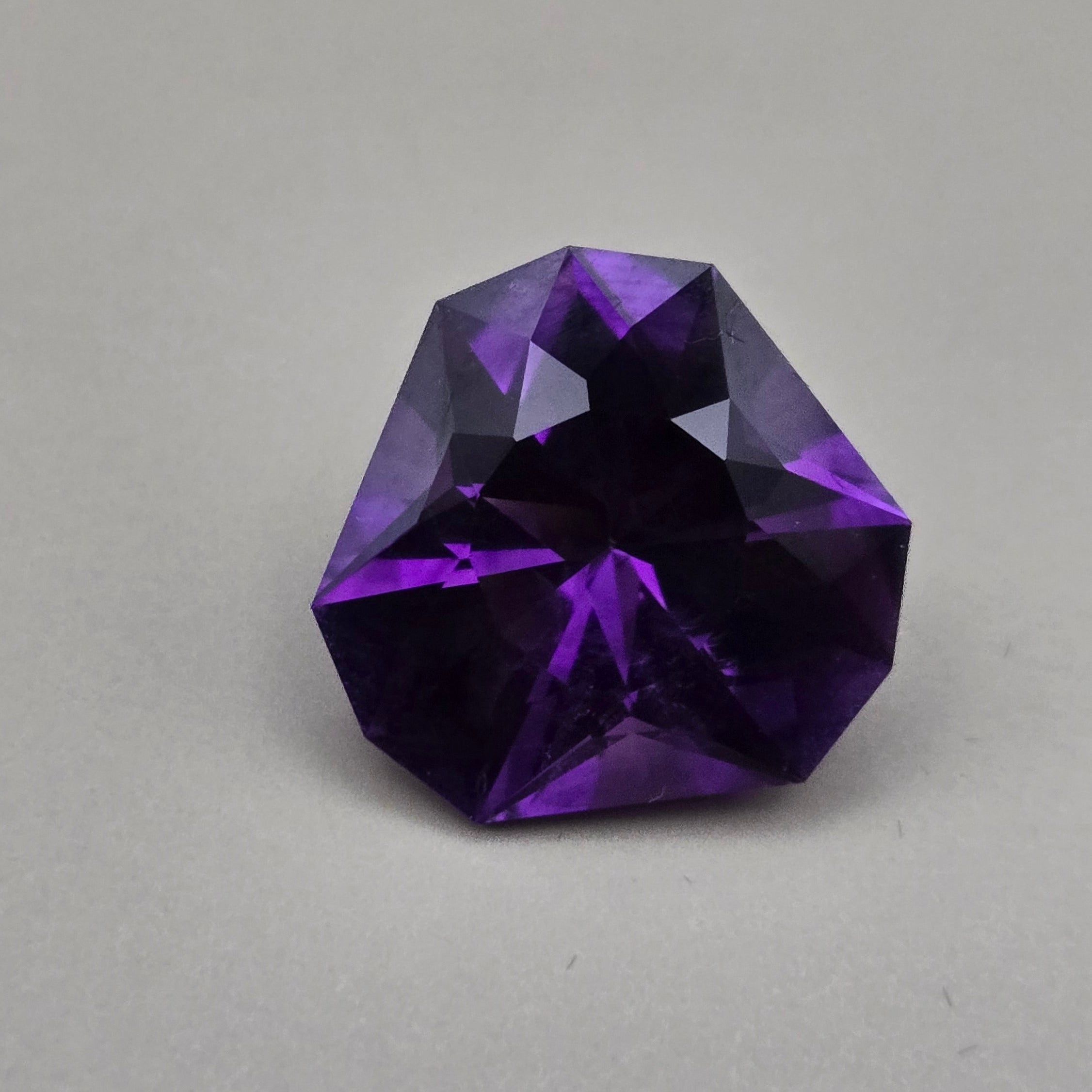 11.14ct Violet Amethyst