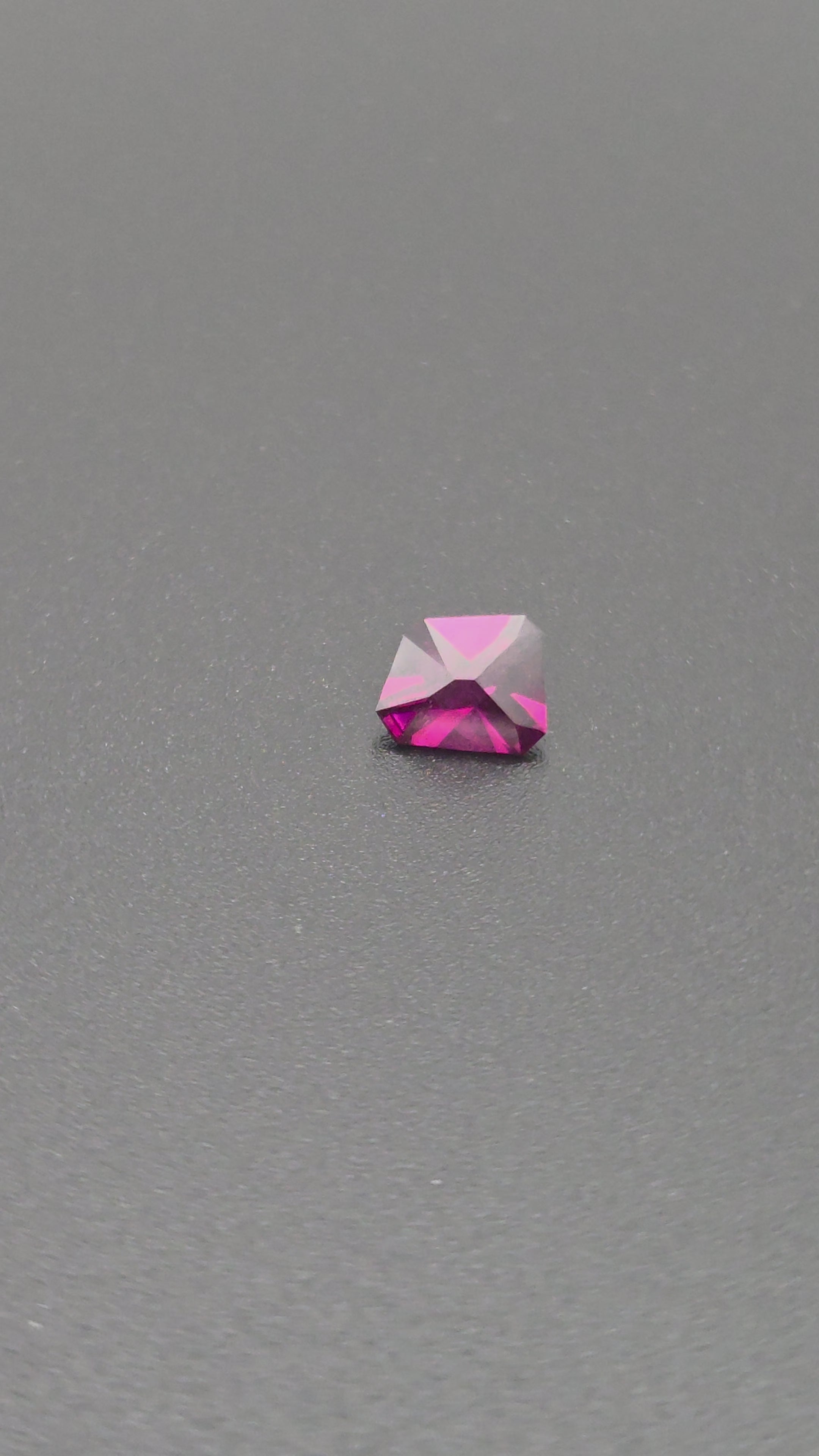1.45ct Rhodolite Garnet
